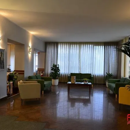 Bella Peschiera Szálloda 3*